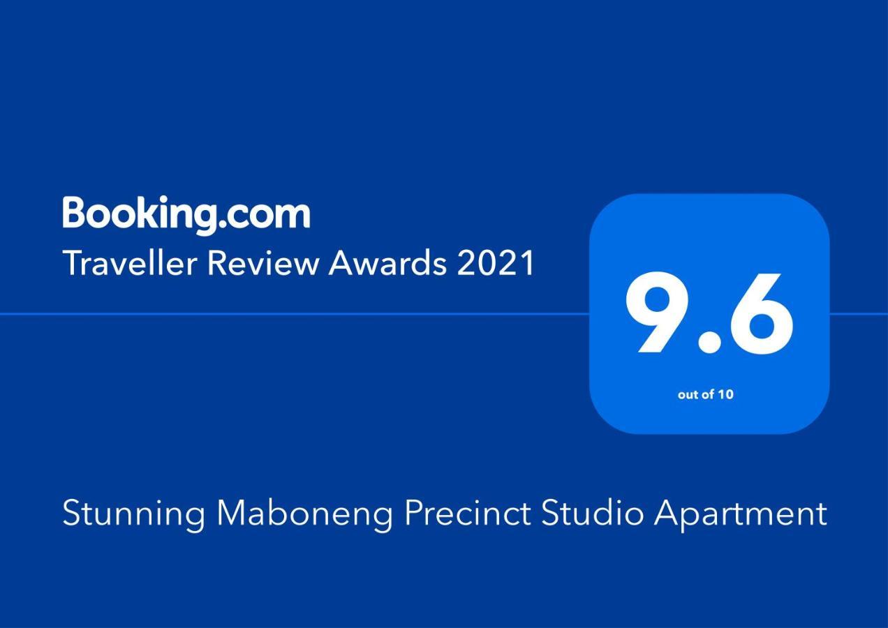Stunning Maboneng Precinct Studio Apartment At 12 Decades Building ヨハネスブルグ エクステリア 写真